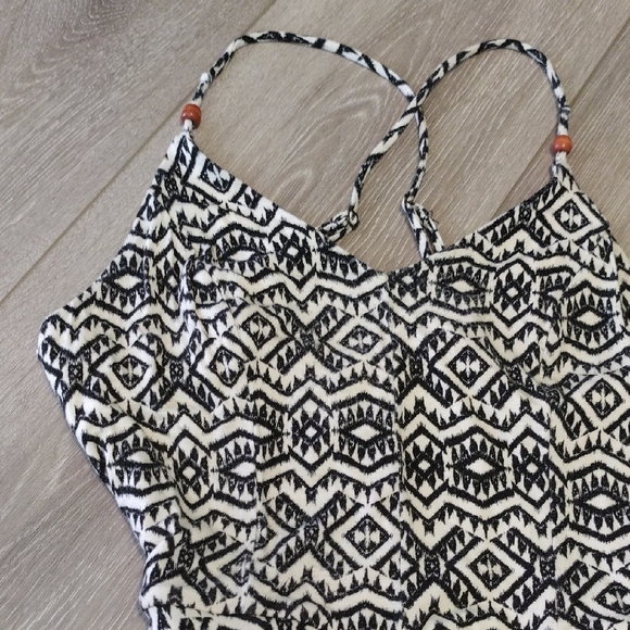 Xhilaration Black and White Geometric Mini Dress - Picture 3 of 10